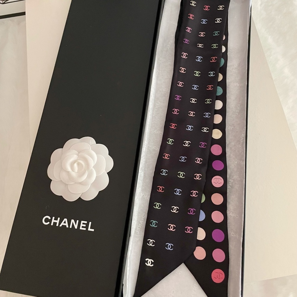 🟣Chanel bandeau Multi color dots🟣